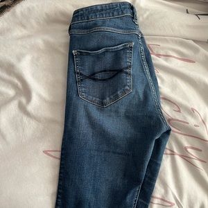 Abercrombie & Fitch Super Skinny High Rise Jeans